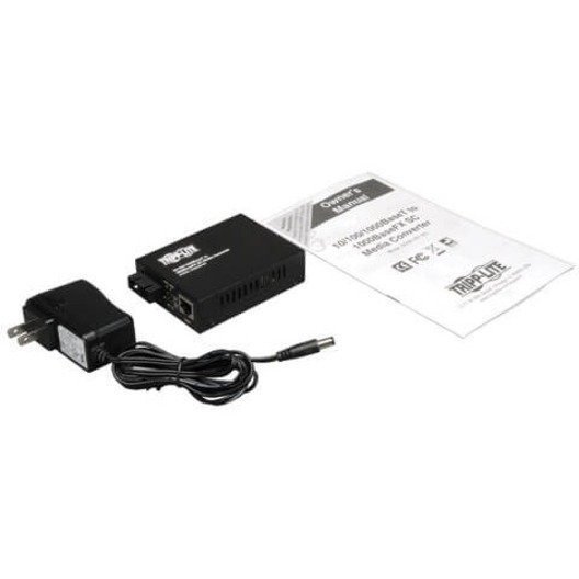 Tripp Lite PDUV20 PDU Basic 120V 20A 12 Outlet 3 Tripp Lite PDUV20 PDU Basic 120V 20A 12 Outlet - Image 3